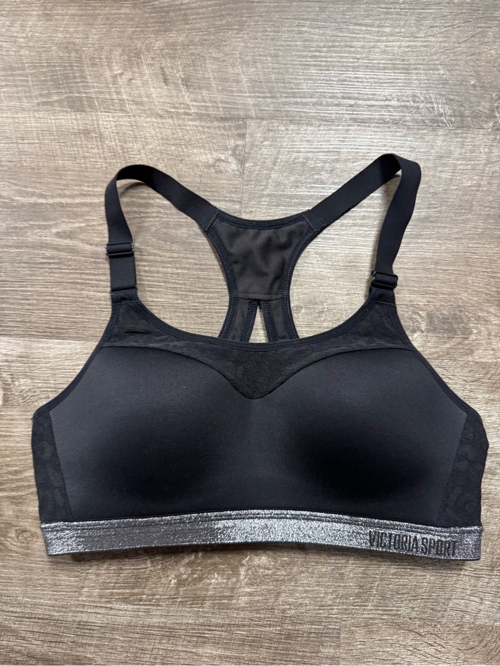 Victoria’s Secret Incredible Lightweight Sports Bra Size 34B